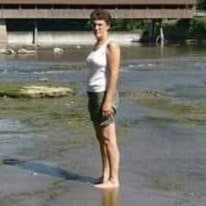 Meet your Posher, Carmela